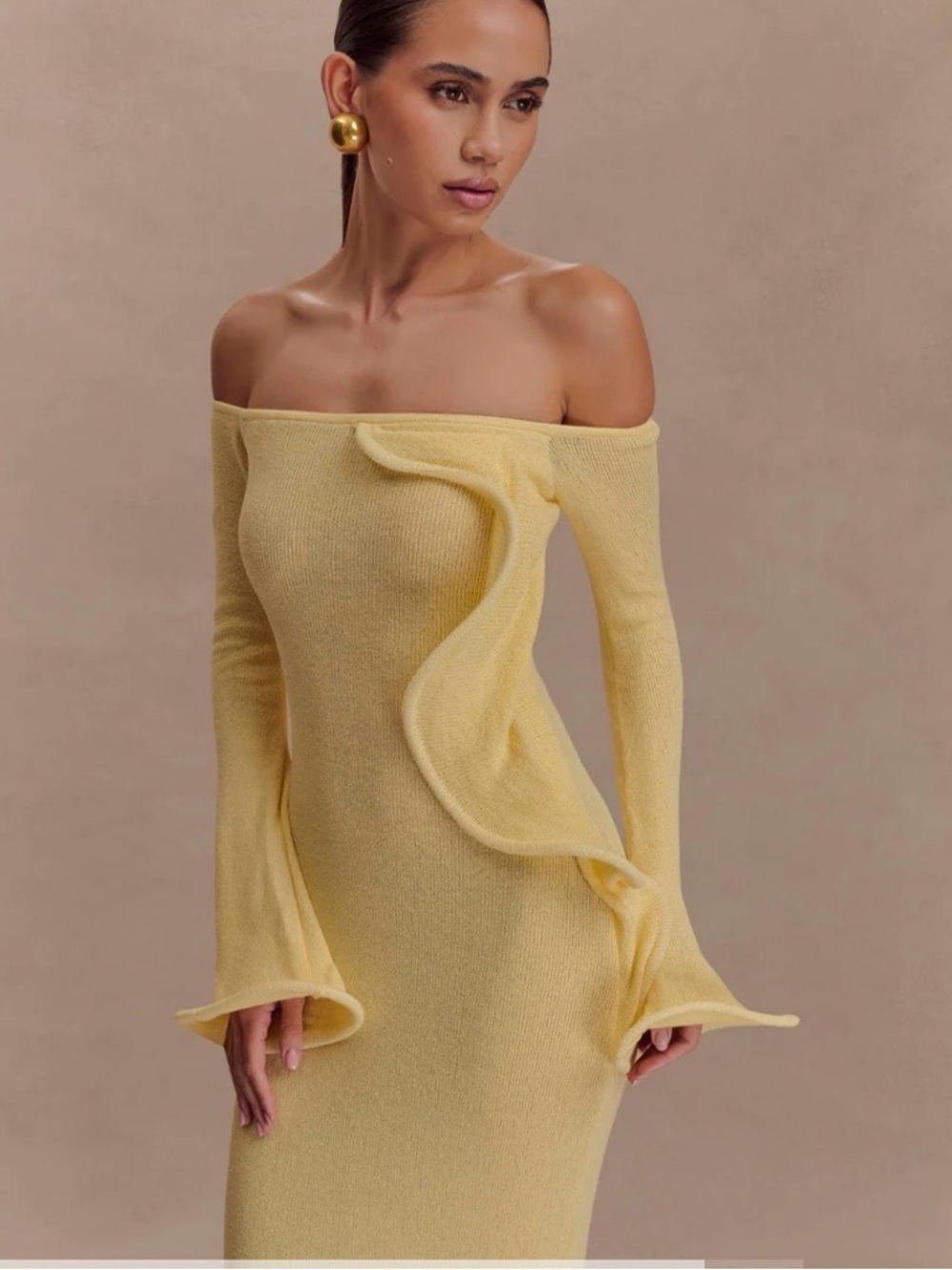 Womens Meshki Sandrine Off Shoulder Knit Maxi Dress in Lemon yellow size S - Picture 2 of 12